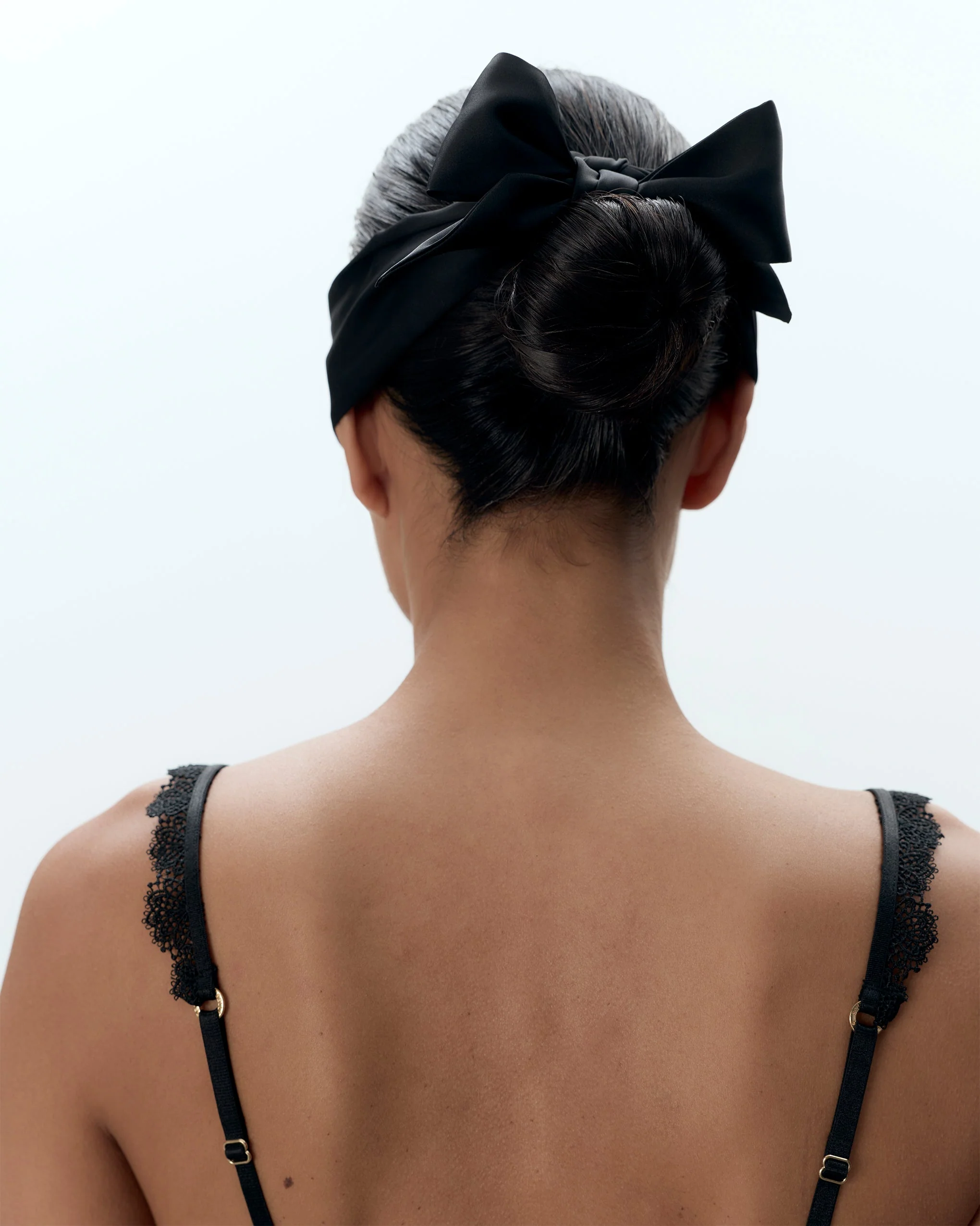 Arella Eye Mask Black - Image 3