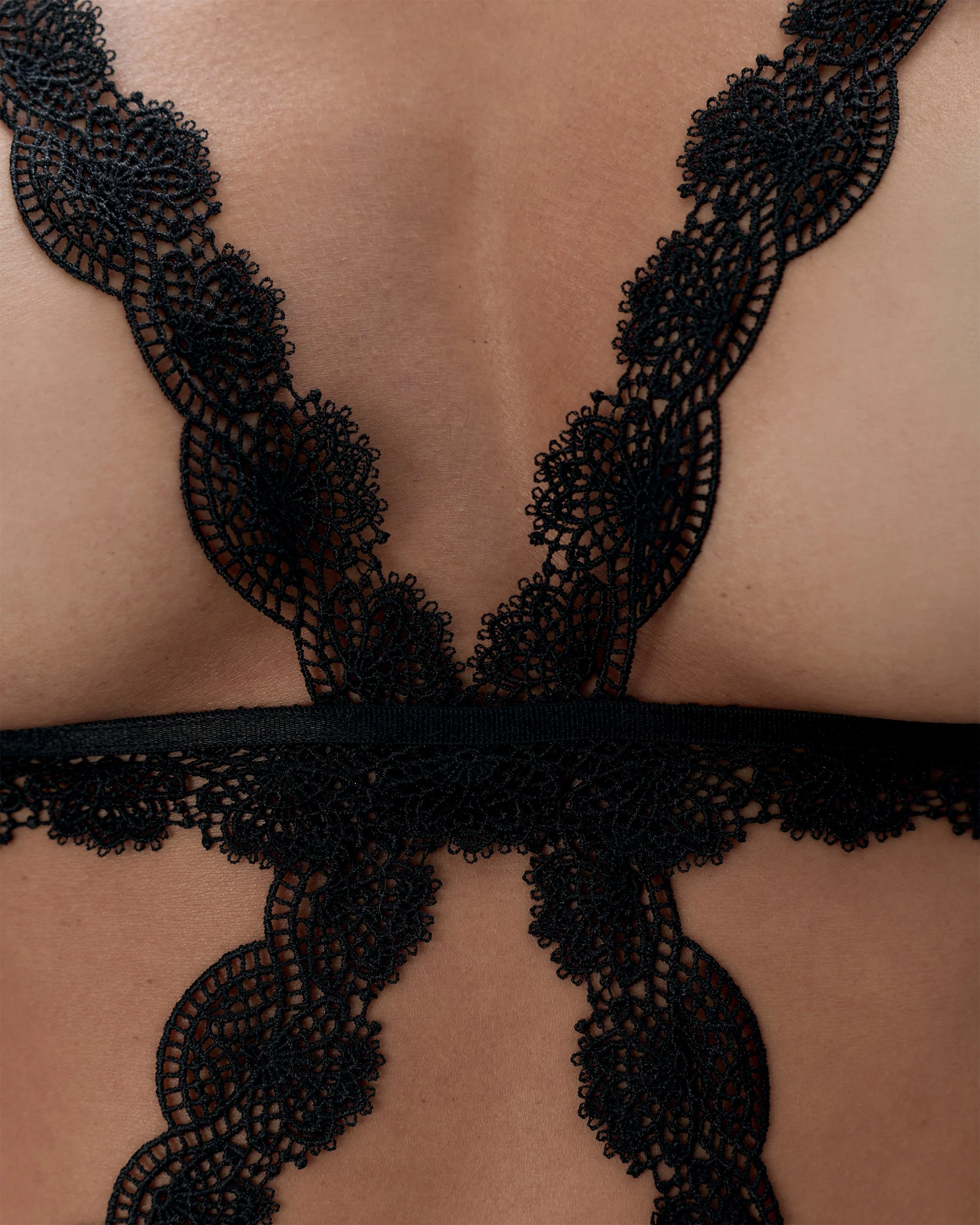 Arella Open Bodysuit Black - Image 4