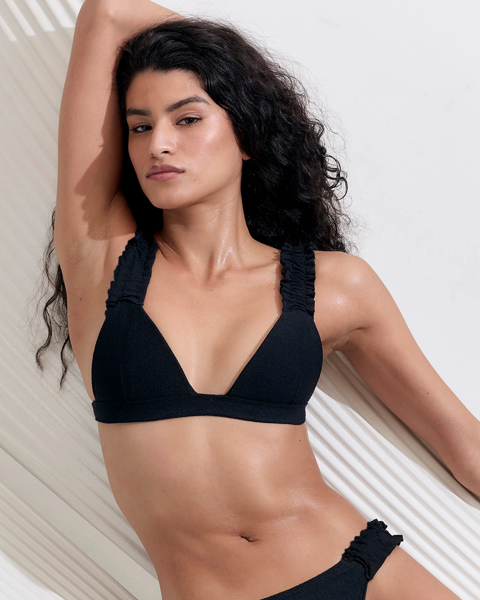 Flores Ruffle Bikini Top Black