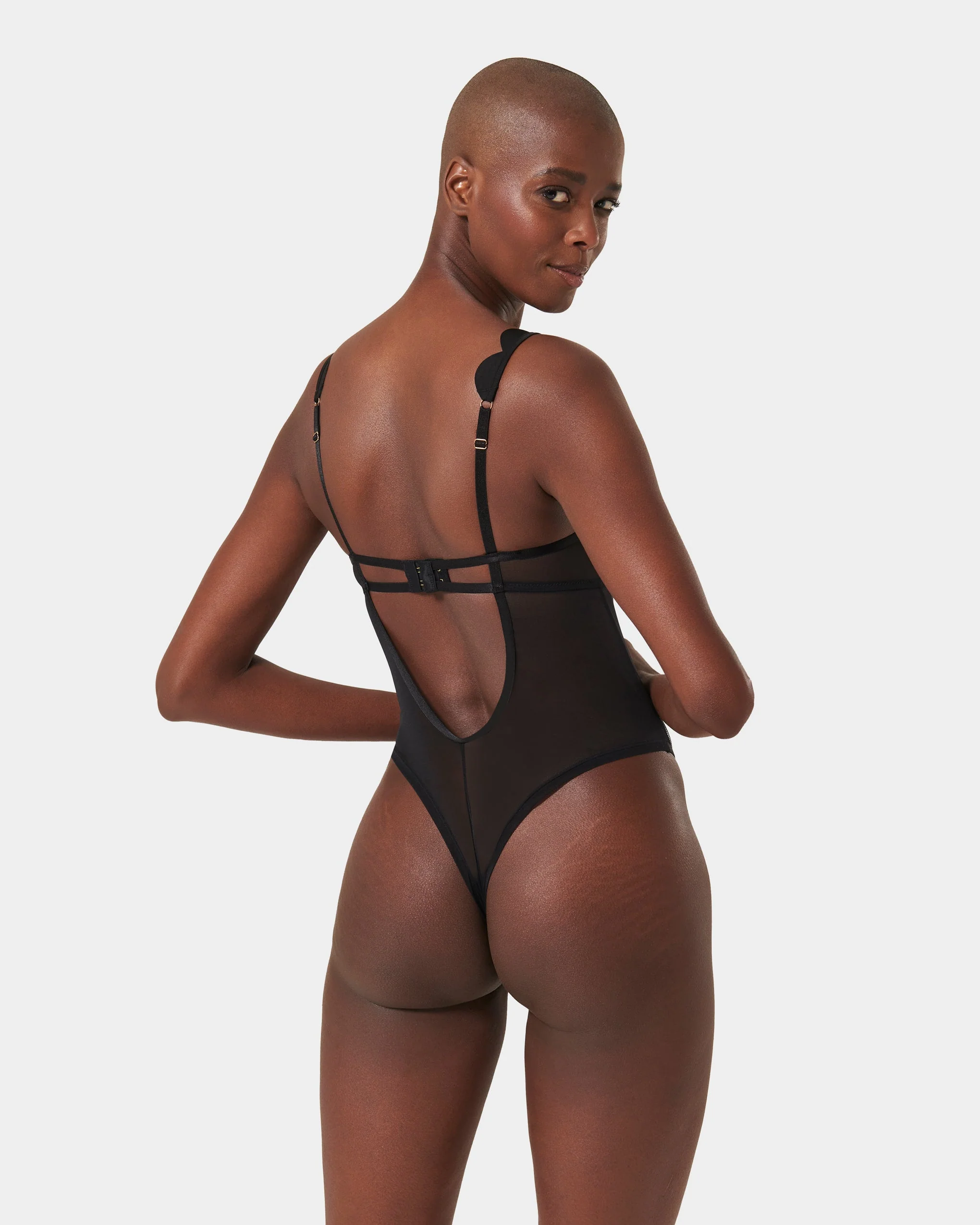 Jasmine Wired Body Black - Image 3