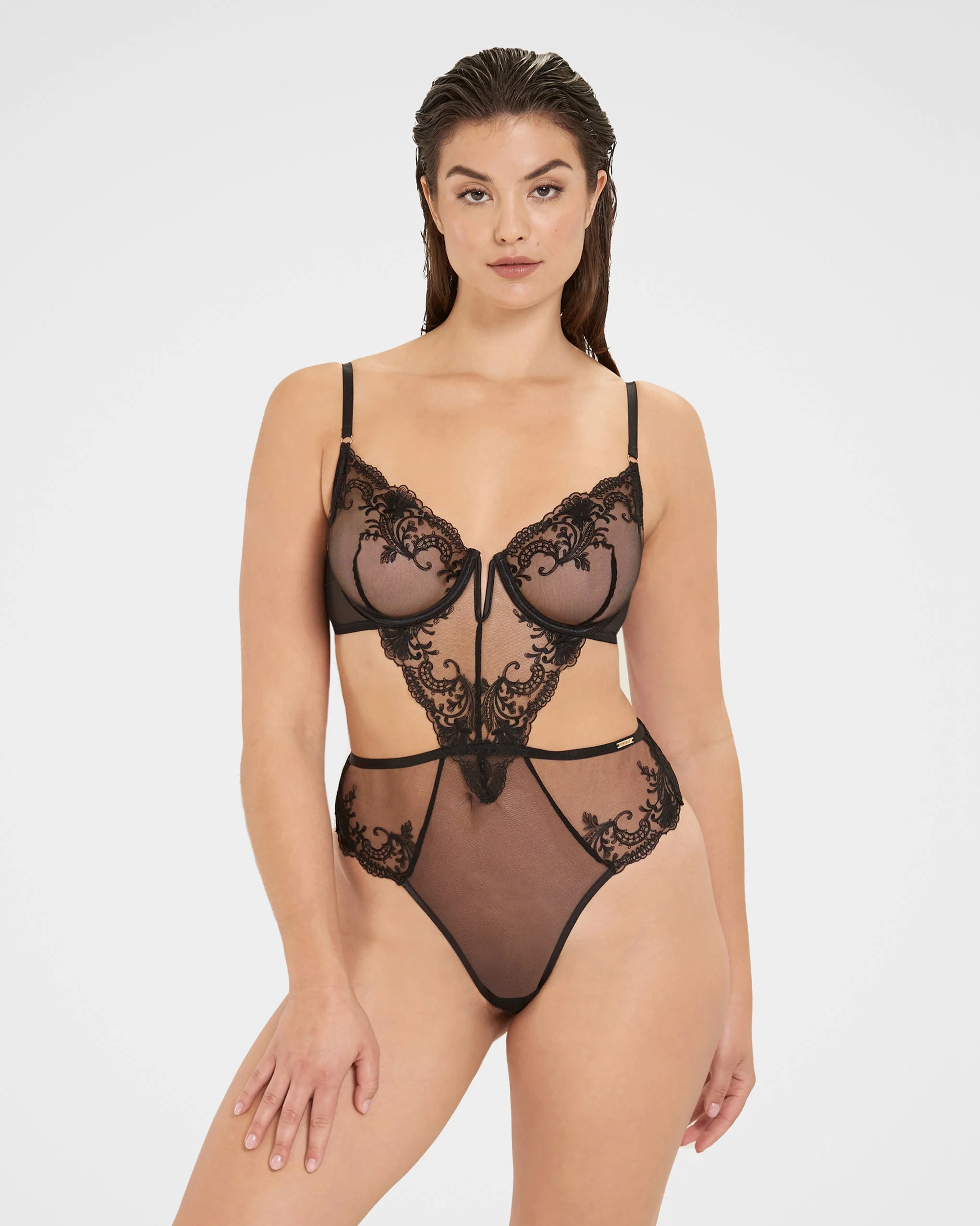 Marseille Wired Body Black - Image 7