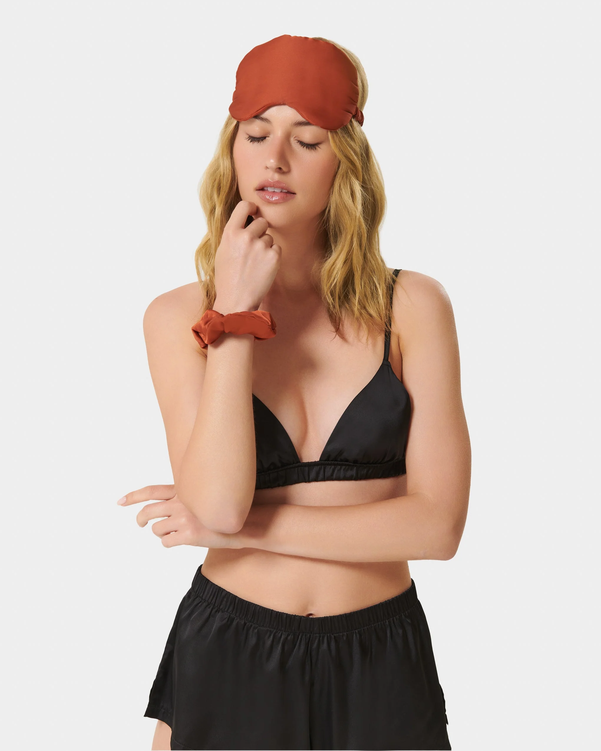 Saskia Luxury Satin Eye Mask Baked Clay - Image 2